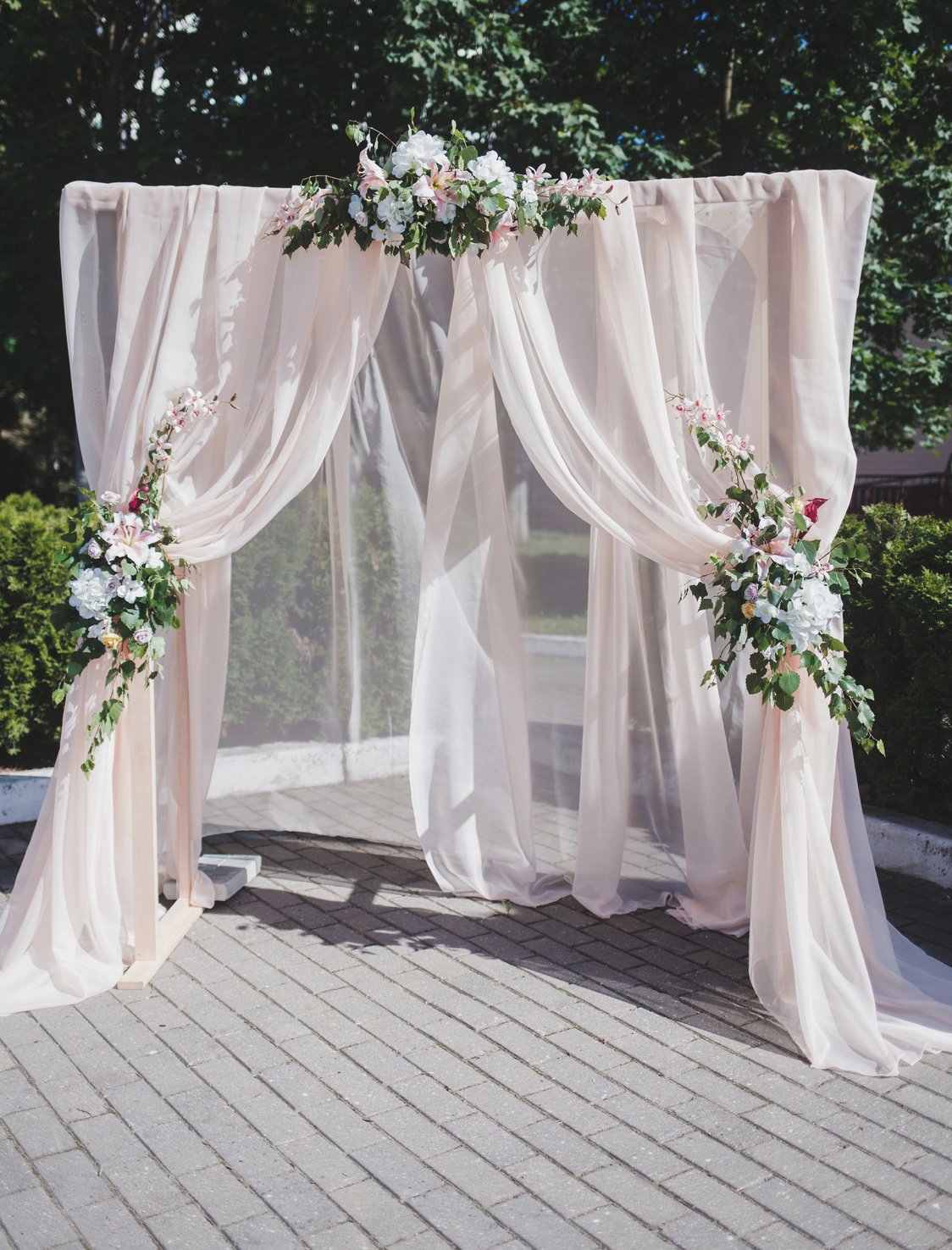 wedding backdrop with flower